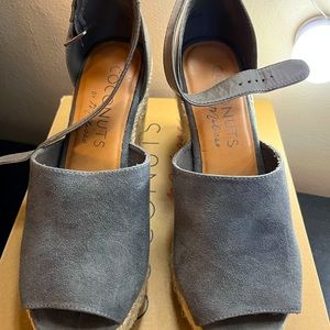 Women’s Espadrille Suede Sandal